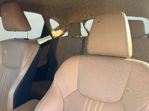 Used 2022 Lexus NX 250 FWD w/ Towing Package (2000 Lbs) image 10