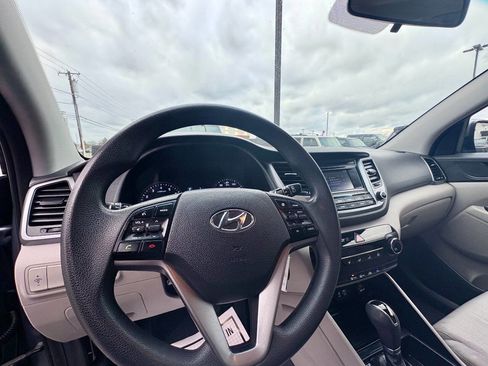 Used 2016 Hyundai Tucson SE w/ Option Group 02 image 11