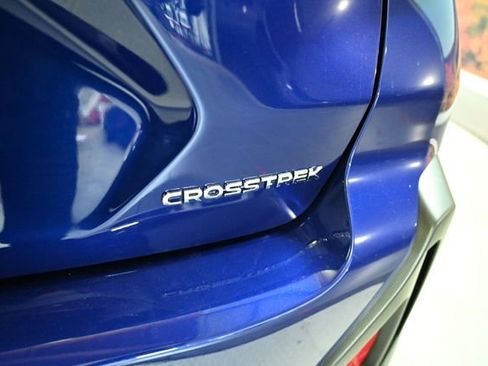 Used 2025 Subaru Crosstrek 2.0i Premium image 16