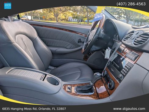 Used 2007 Mercedes-Benz CLK 350 Cabriolet image 19