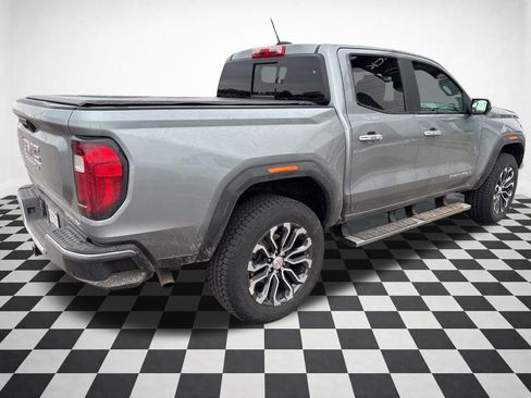 Certified 2024 GMC Canyon Denali image 33