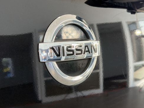 Used 2012 Nissan Armada Platinum AWD/4WD image 39
