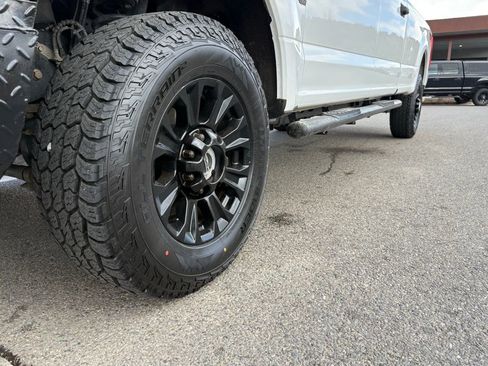 Used 2020 Ford F250 XL w/ Power Equipment Group image 15