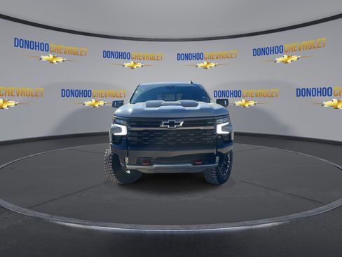 Used 2024 Chevrolet Silverado 1500 ZR2 image 6