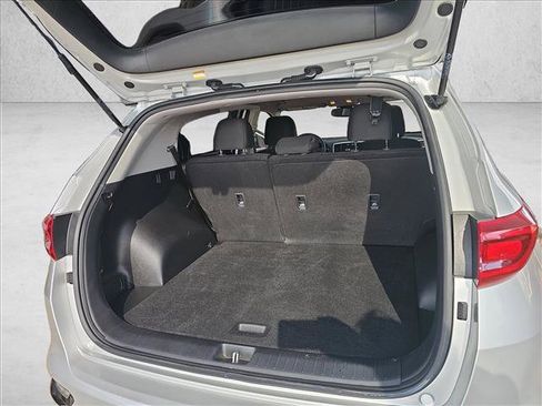 Used 2022 Kia Sportage LX w/ LX FWD Value Edition Package image 17