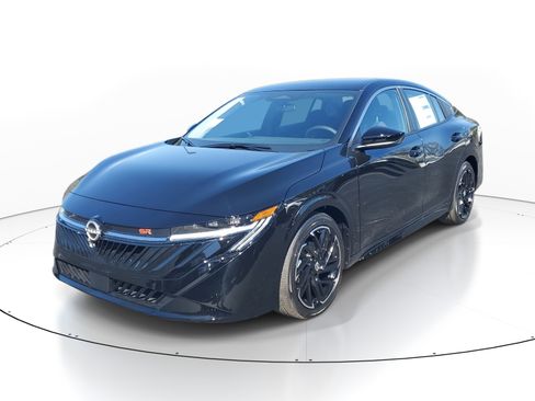 New 2026 Nissan Sentra SR image 3