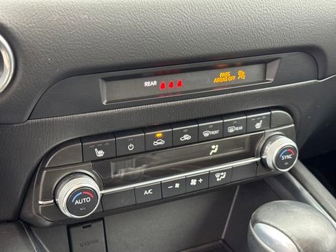Used 2024 MAZDA CX-5 Carbon Edition image 23