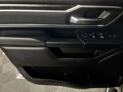 Used 2023 RAM 1500 Big Horn image 28