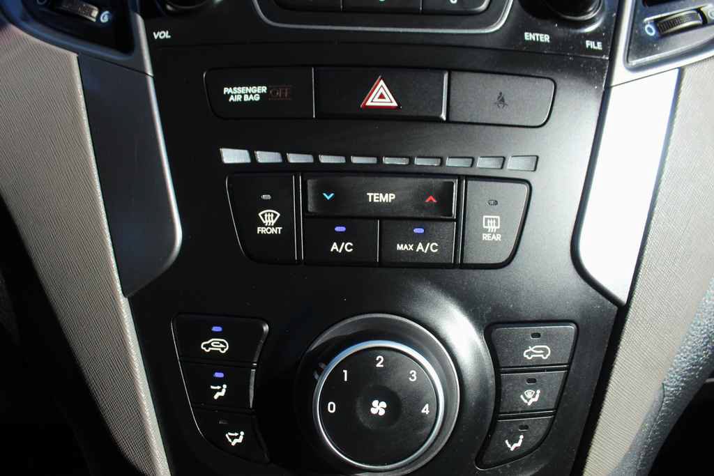 Used 2016 Hyundai Santa Fe Sport AWD/4WD image 21