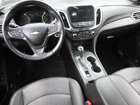 Used 2021 Chevrolet Equinox Premier AWD/4WD image 15
