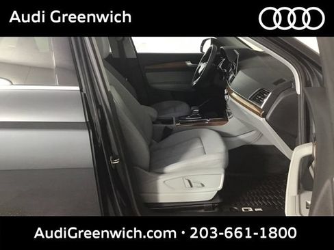 Used 2024 Audi Q5 2.0T Premium w/ Convenience Package AWD/4WD image 24