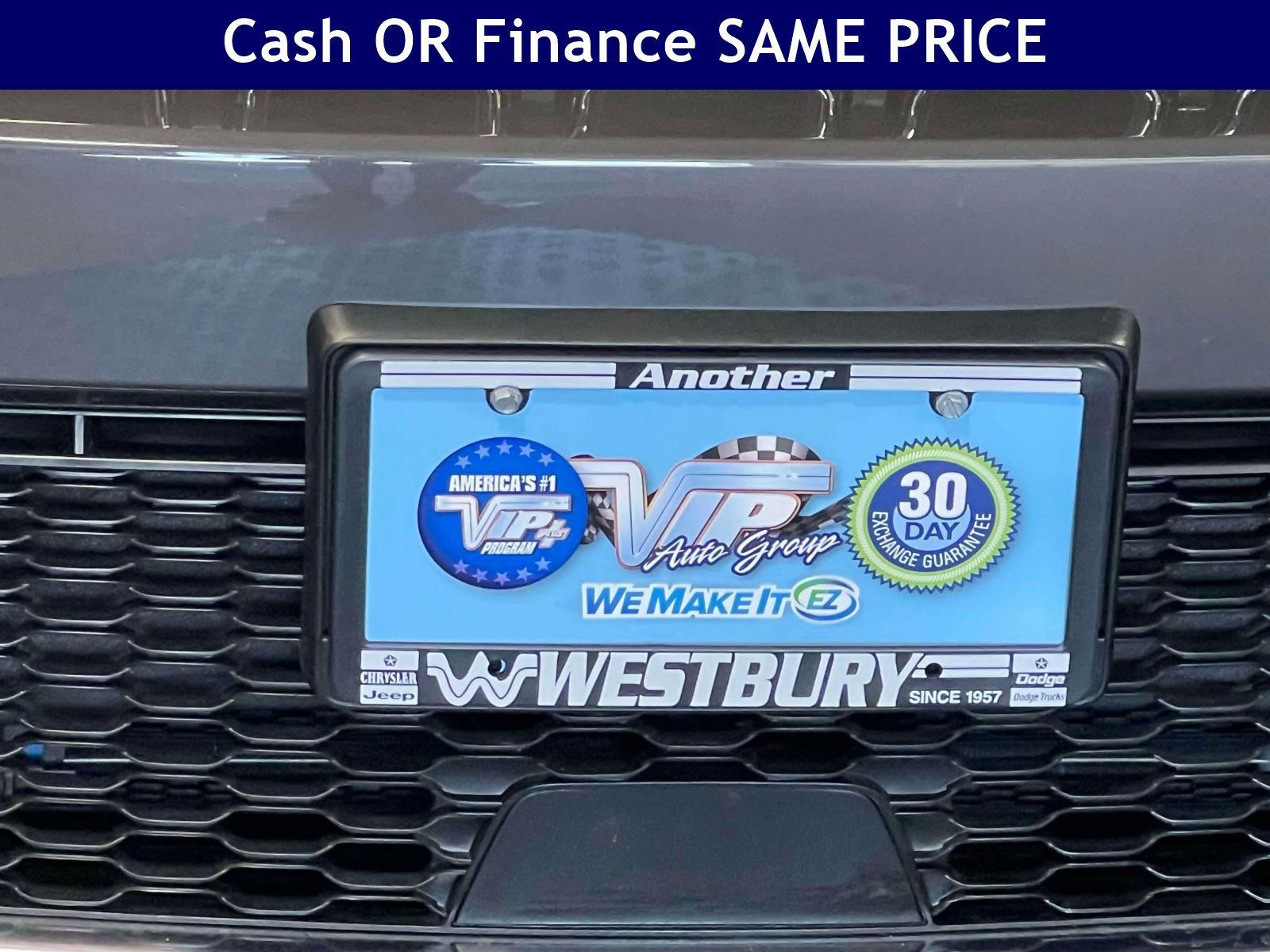 Used 2025 Jeep Grand Cherokee Limited w/ MOPAR Finishing Package AWD/4WD image 13