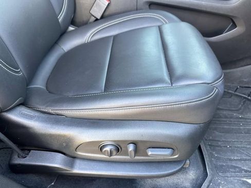 Used 2023 Chevrolet Traverse LT w/ LPO, Floor Liner Package image 14