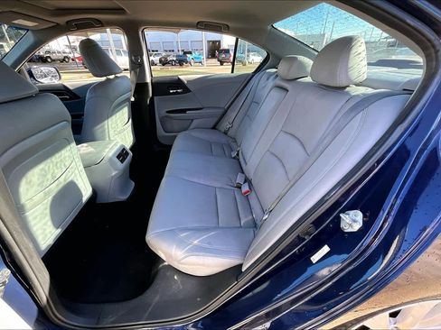 Used 2013 Honda Accord EX-L image 18