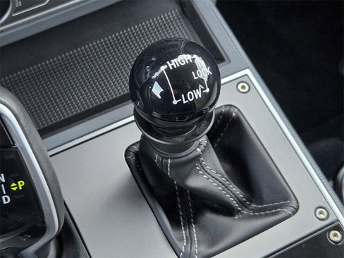 Used 2024 INEOS Grenadier Fieldmaster Edition image 22