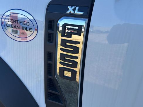 New 2024 Ford F550 4x4 SuperCab Super Duty image 18