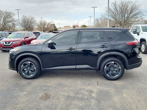 Certified 2024 Nissan Rogue SV image 7