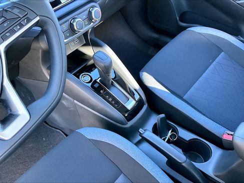 New 2025 Nissan Versa SV w/ Trunk Package image 7