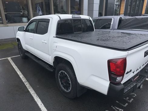 Used 2019 Toyota Tacoma SR5 image 6