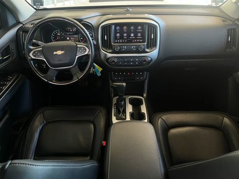 Used 2019 Chevrolet Colorado ZR2 w/ ZR2 Dusk Special Edition image 17