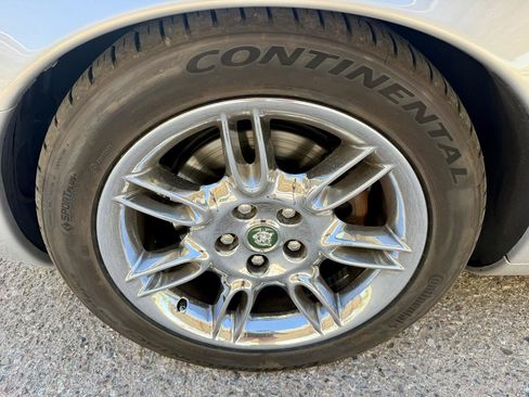 Used 2001 Jaguar XK8 Convertible RWD image 27
