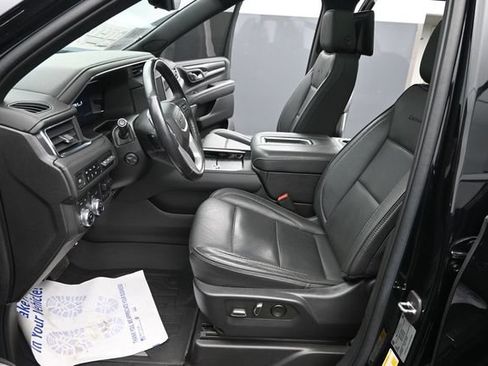 Used 2022 GMC Yukon Denali w/ Denali Ultimate Package AWD/4WD image 20