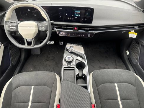 New 2025 Kia EV6 GT-Line image 13