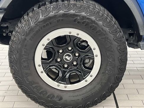 Used 2022 Ford Bronco Badlands w/ Sasquatch Package image 6