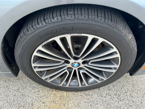 Used 2020 BMW 530i xDrive w/ Convenience Package image 28