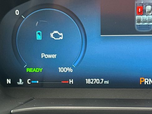 Used 2025 Ford Escape ST-Line Elite w/ Tech Pack #2 image 37