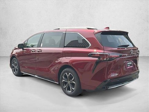 New 2026 Toyota Sienna Platinum AWD/4WD image 7