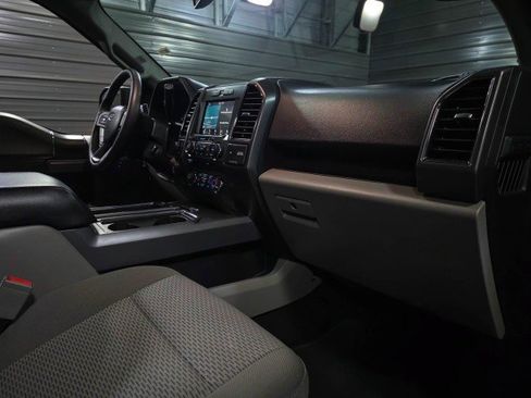Used 2018 Ford F150 XLT w/ Equipment Group 302A Luxury image 15