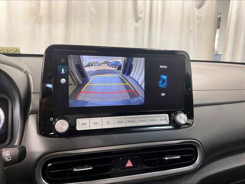 Used 2023 Hyundai Kona SEL image 19