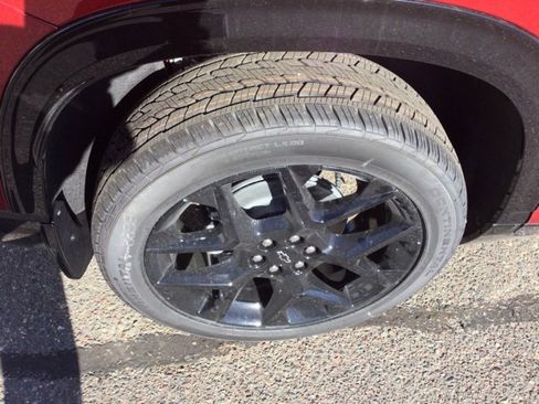 New 2026 Chevrolet Traverse RS w/ LPO, Floor Liner Package image 25