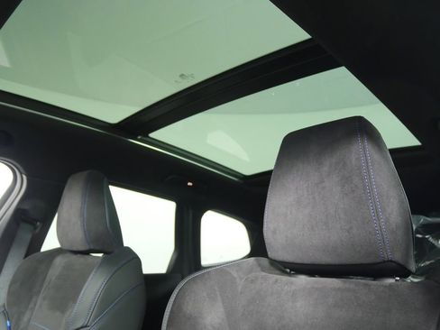 Used 2026 BMW X1 xDrive28i w/ Technology Package image 12