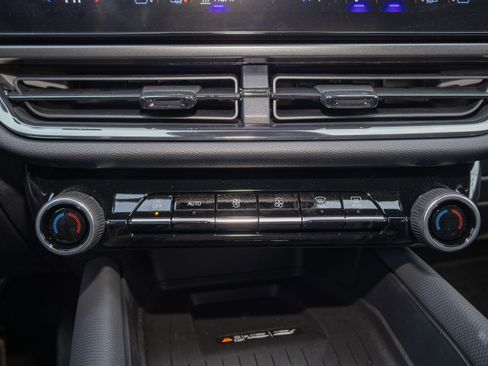 New 2026 Chevrolet Equinox EV RS image 19