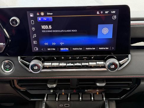 Used 2025 Chevrolet Colorado Z71 image 18