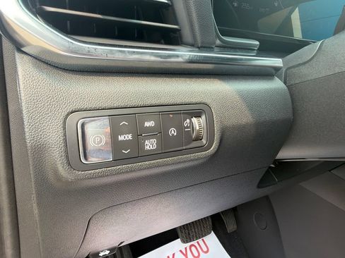 Certified 2025 GMC Terrain Elevation w/ Elevation Premium Package AWD/4WD image 28
