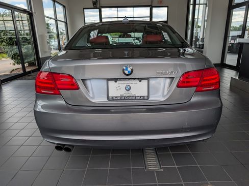 Used 2011 BMW 328i xDrive Coupe AWD/4WD image 3