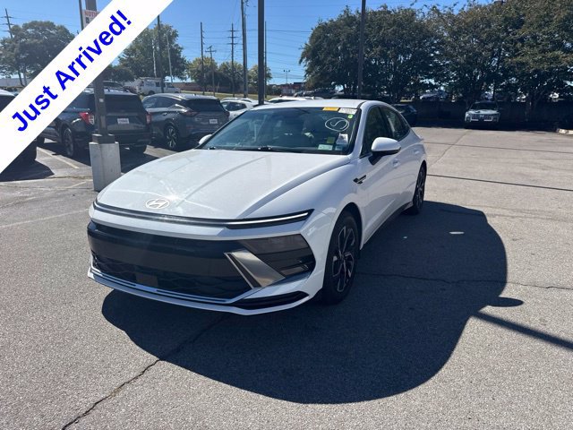 Used 2025 Hyundai Sonata SEL FWD image 8