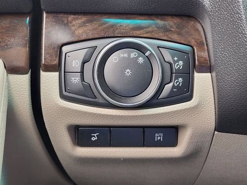 Used 2014 Ford Explorer Limited w/ Equipment Group 302A image 28