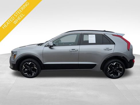 Certified 2024 Kia Niro Wind w/ Wind Preserve Package image 2