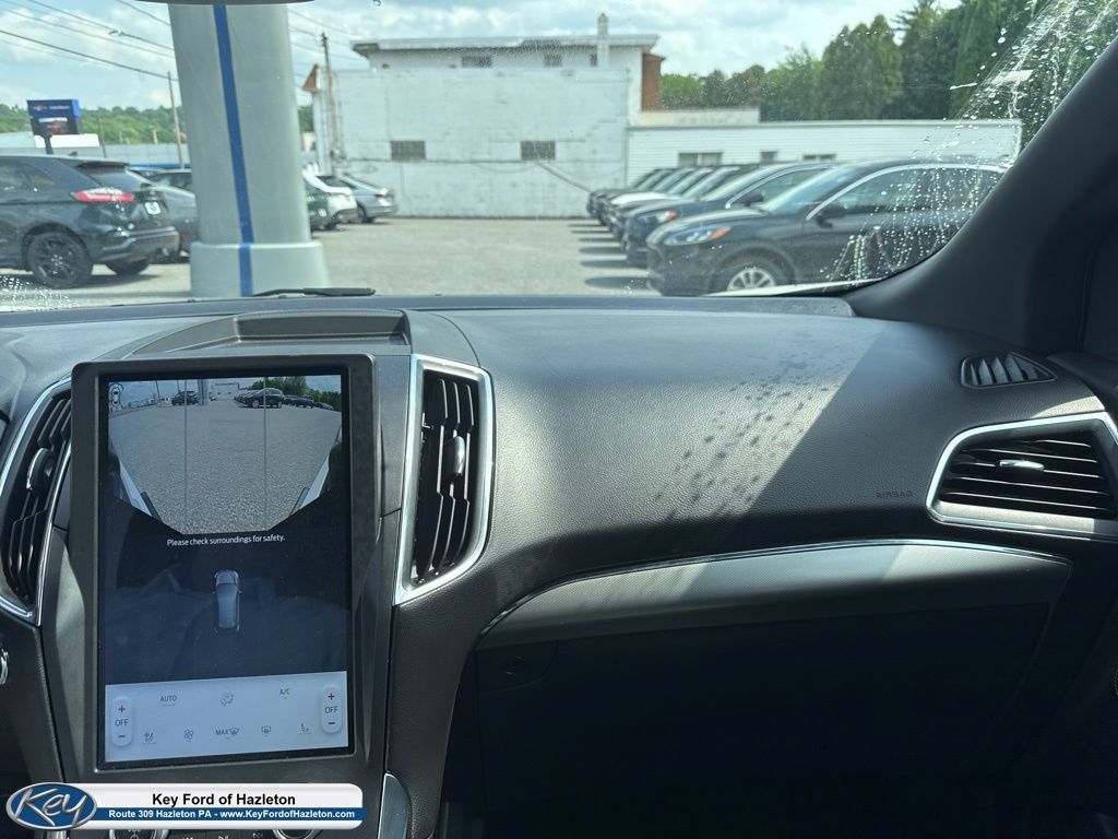 Used 2022 Ford Edge ST w/ Equipment Group 401A AWD/4WD image 29