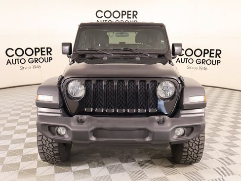 Used 2020 Jeep Wrangler Sport AWD/4WD image 8
