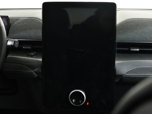 Used 2025 Ford Mustang Mach-E GT image 9