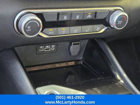 Used 2024 Nissan Altima 2.5 SV FWD image 23