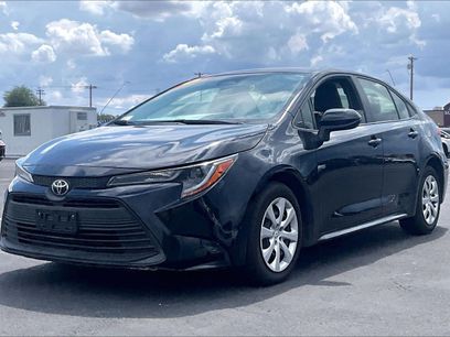 Used 2023 Toyota Corolla LE w/ Carpet Mat Package (TMS)
