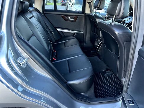 Used 2014 Mercedes-Benz GLK 350 4MATIC image 11