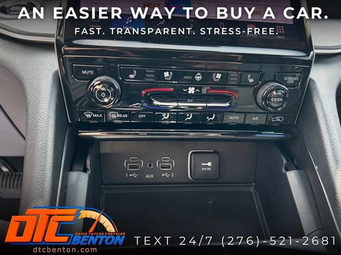 Used 2025 Jeep Grand Cherokee L Limited w/ Luxury Tech Group II AWD/4WD image 20