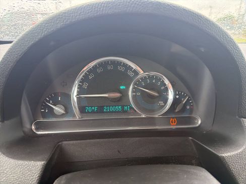 Used 2009 Chevrolet HHR LT w/ Sun and Wheel Package FWD image 14